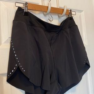 Lululemon Find Your Pace Lined High-Rise Short 3”